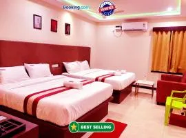 Premium Hotel DS TIRUPATI - near the central bus station and Railway Station - Air-conditioned units equipped with flat-screen TVs, kettles, and free toiletries - BEST FAMILY HOTEL IN TIRUPATI