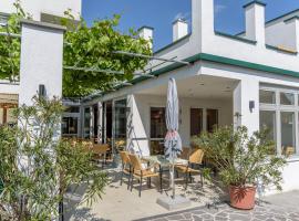 Hotel Zachs，位于布尔根兰州圣马尔加勒滕的酒店