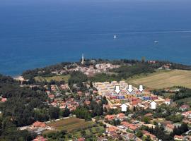 Apartmani Svjetionik，位于乌马格的酒店