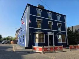 The station hotel and sports bar