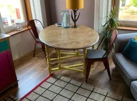 Castle Apt - Lovely 3-bed flat - Sunny Garden - By the Beach