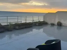 Immense terrasse en front de mer - Appartement de prestige