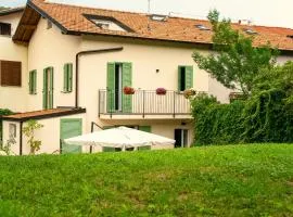 Barzy Urban Country House