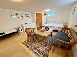 Villa María - Charming 40 m2 lower level suite with private entrance