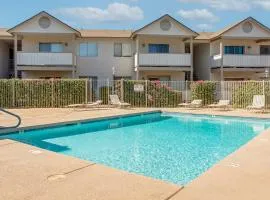 Walkable Tempe Condo < 1 Mi to ASU Campus!