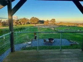 The Barn at Piney Ridge Farm - Bed & Breakfast