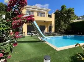 Luxury 3Bedroom Villa with Pool, Garden & Sunset