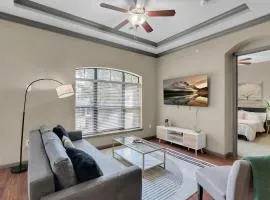 Cozy 2BR- Pool,Gym,Pkng,Near BOK Ctr&Arts Dstrct