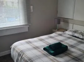 Cosy Double Room 2 near Bath City Centre