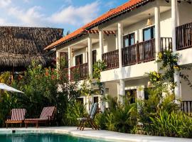 Hotel Villa Toti，位于圣维罗尼卡的酒店