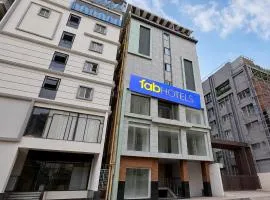 FabHotel Blue Birds