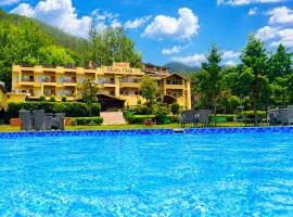 Foxoso Misty Oaks - Hotel & Resort