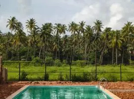 La Petite Boutique Hotel with Pool Near Beach and Airport