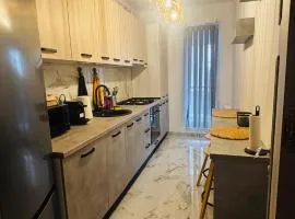 BYA Forest View Studio with Balcony