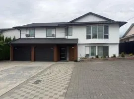 J & J Dream Villa Ltd