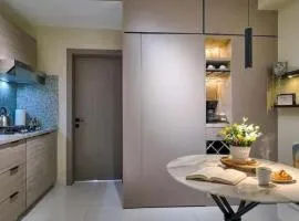 LARAn Casona r