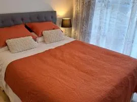 Kupe Stay ensuite free wifi free parking