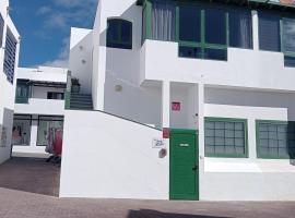 Sounds of The Sea Apartment，位于普拉亚布兰卡的酒店
