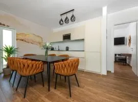 Apartments Villa Wood - Two Bedroom Apartment with terrace and pool view W3