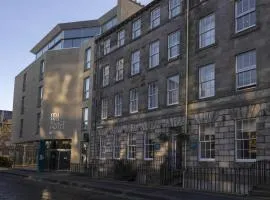 Ten Hill Place, WorldHotels Distinctive