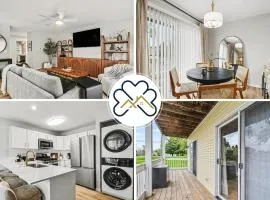 Walk to ND Luxury 2BR2BA Condo Balcony Parking
