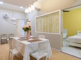 Nibong Tebal Comfy Landed Homestay with WiFi & Netflix