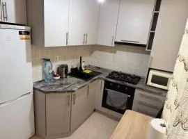 AeroHome Apartment - 500 метров от аэропорта!!!Внимание !!! Только дневное размещение!!! NO OVERNIGHT !!! Заселение с 11 00 и выселение до 21 00 вечера !!! Без ночевки!