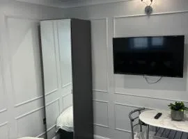 awesome studio flat