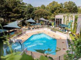 Novotel Lyon Gerland,位于里昂的酒店