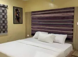 Kelvin Cameo Resort Hotel