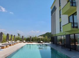 LORD Hotel,位于地拉那的酒店