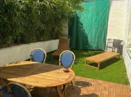 Quatro sem sacada em apartamento compartilhado