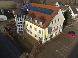 Hotel Christinenhof garni - Bed & Breakfast，位于Gadebusch的酒店