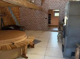 Odyssée - Chambre d'hôtes avec sauna privatifs, spa et filet suspendu
