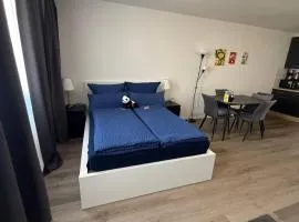 Modern Apartment Close to Bus Station