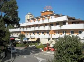 圣克鲁斯酒店