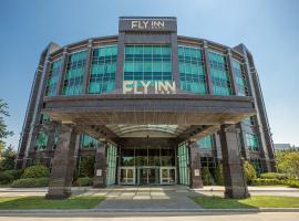 FLY INN BAKU，位于巴库的酒店