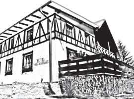 Rozmaryn Villa & Gourmet，位于玛丽亚温泉的酒店