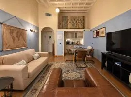 Splendid Home Pantheon