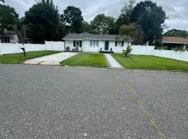 Bright & Comfortable Home in the Heart of It All