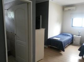 Kin Hotel，位于萨拉特的酒店