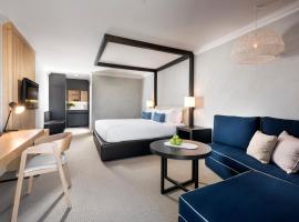 Tradewinds Hotel and Suites Fremantle，位于弗里曼特阿奎阿拉玛码头附近的酒店