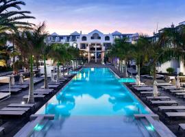 巴塞罗特吉塞海滩酒店 - 仅限成人，位于科斯塔特吉塞的海滩酒店
