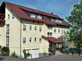 Ferienwohnungen Tannenhof，位于Steinen的酒店