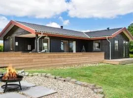 Gorgeous Home In Haderslev With Wifi