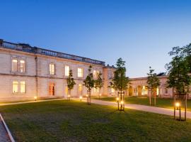 Hôtel Château La Chèze - Bordeaux Floirac，位于弗卢瓦拉克的酒店