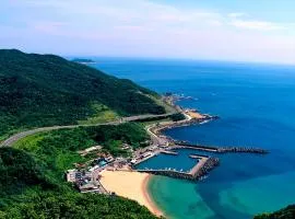 蔚藍海岸休閒SPA汽車旅館