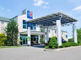 波茨敦6号汽车旅馆