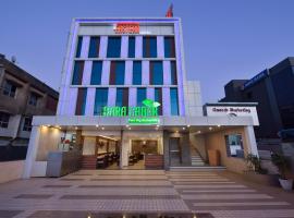 The Eastern Hotel，位于Ankleshwar的酒店