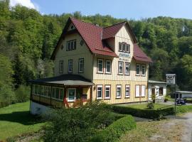 Pension Waldfrieden，位于塔勒的酒店